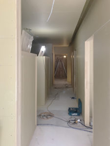 歯科医院　新装　改装　大阪　建築中