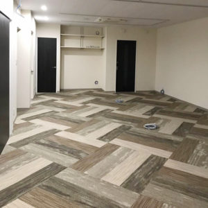 オフィス 床材 カーペットタイル タジマ 模様貼り