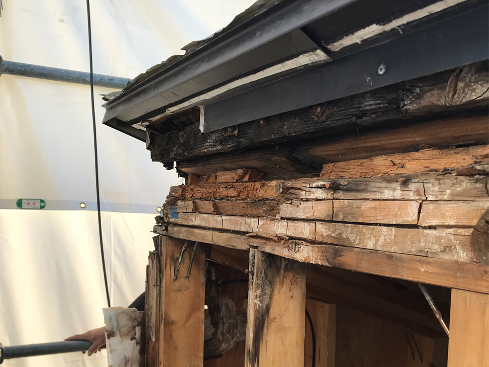 雨漏り補修　大阪