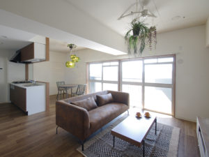 ユリシスエンファミエ 天井あらわし 全面リノベ 天王寺 徒歩4分 マンション