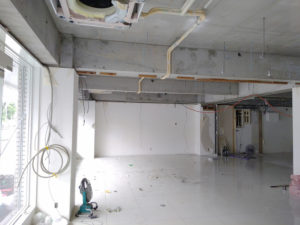 歯科医院　改装　新装　設計デザイン　大阪　天井あらわし