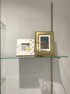 設計デザイン　大阪　家具コーディネート　小物コーディネート　エステサロン　スクエアプラス　内装デザイン