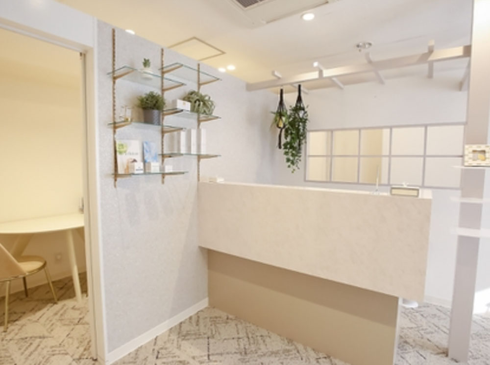 スクエアプラス　大阪　建築デザイン　コーディネート　エステサロン　新規オープン