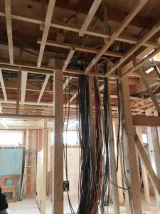 歯科　医院　新築　建築　店舗　配線　配管　天井裏