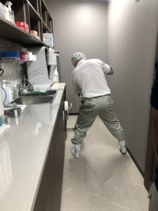 歯科 デザイン 医院 メンテナンス サブスクリプション 定期清掃 床掃除 スタッフ指導